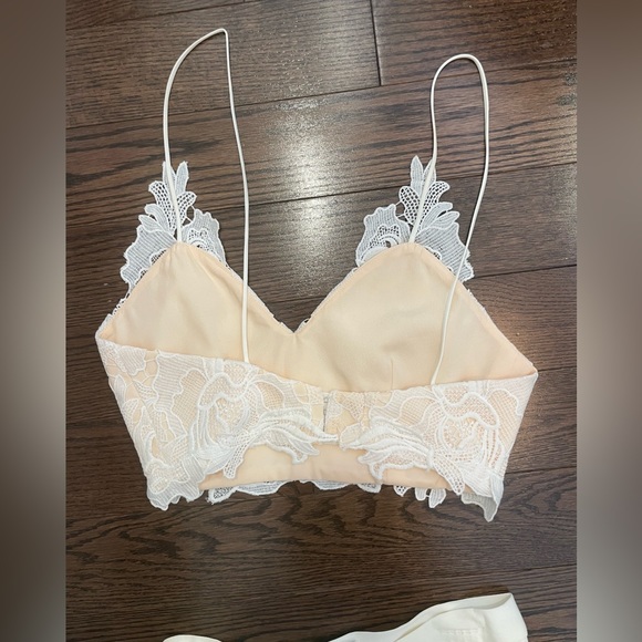 Rime arodaky white/blush two piece - Picture 3 of 4